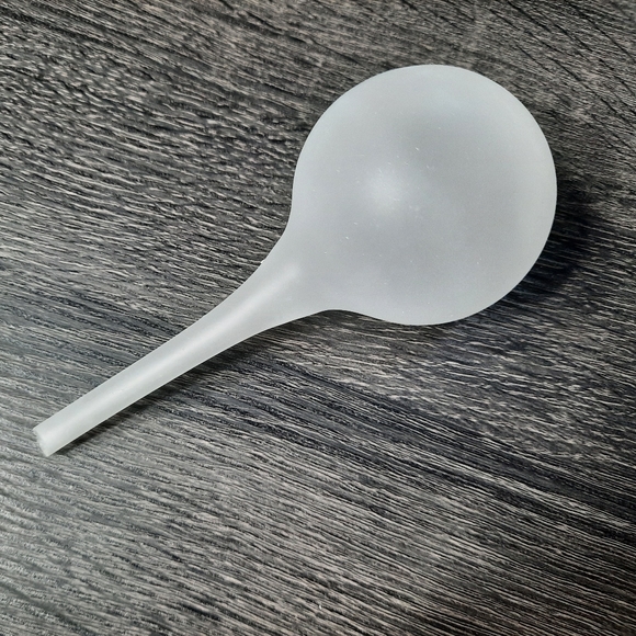 OUI Glass Self Watering Plant Spikes NWT - Picture 1 of 8